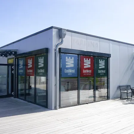 Capsule hotel Slube An Der Marina *