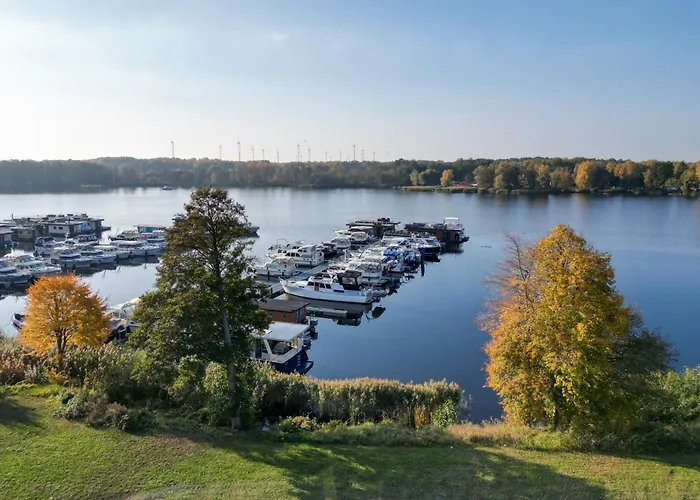 胶囊旅馆 Slube An Der Marina