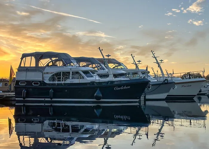 Kapszulahotel Slube An Der Marina *