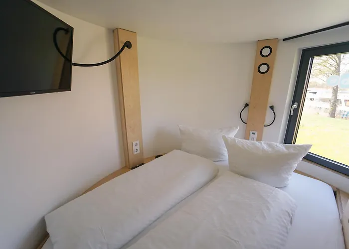 Slube An Der Marina 胶囊旅馆