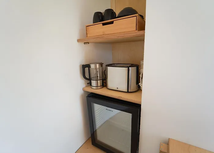 Kapszulahotel Slube An Der Marina