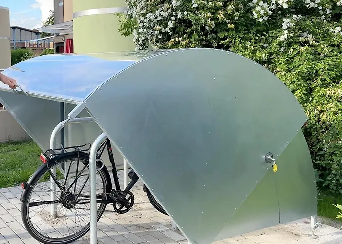 Slube An Der Marina *